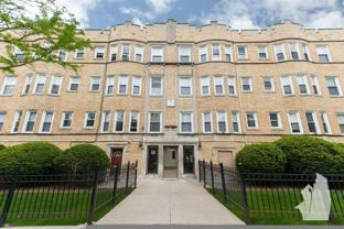 4501 N Malden St - Photo 1 of 1