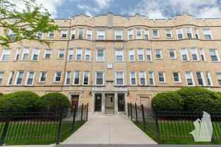 4501 N Malden St - Photo 1 of 1