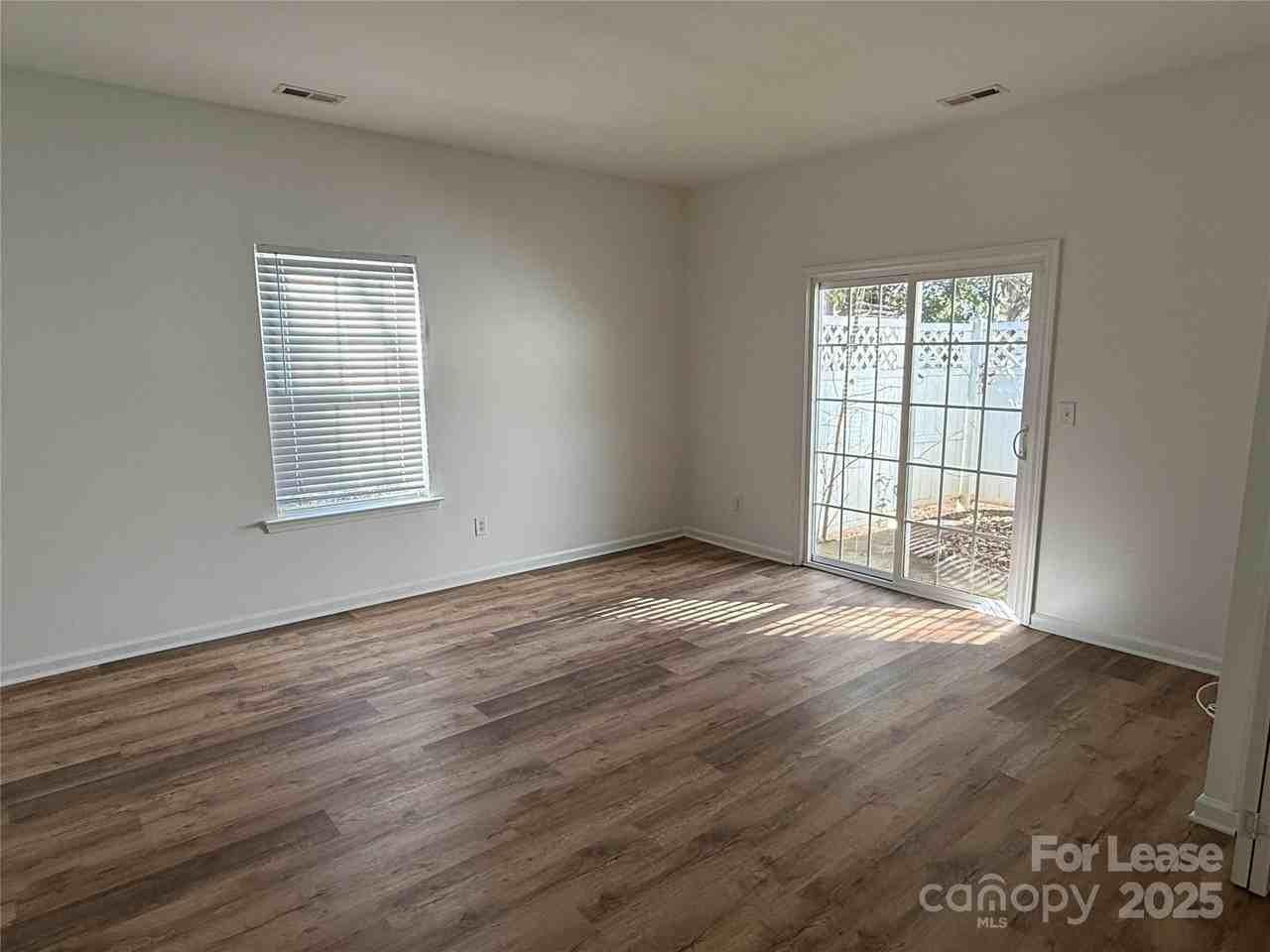 7041 Somerset Springs Dr - Photo 2 of 11