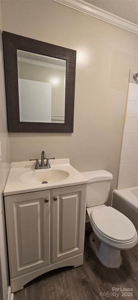 804 3rd Ave Sw - Photo 7 of 12