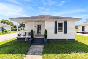 featured image of 1525 Perfection Ave