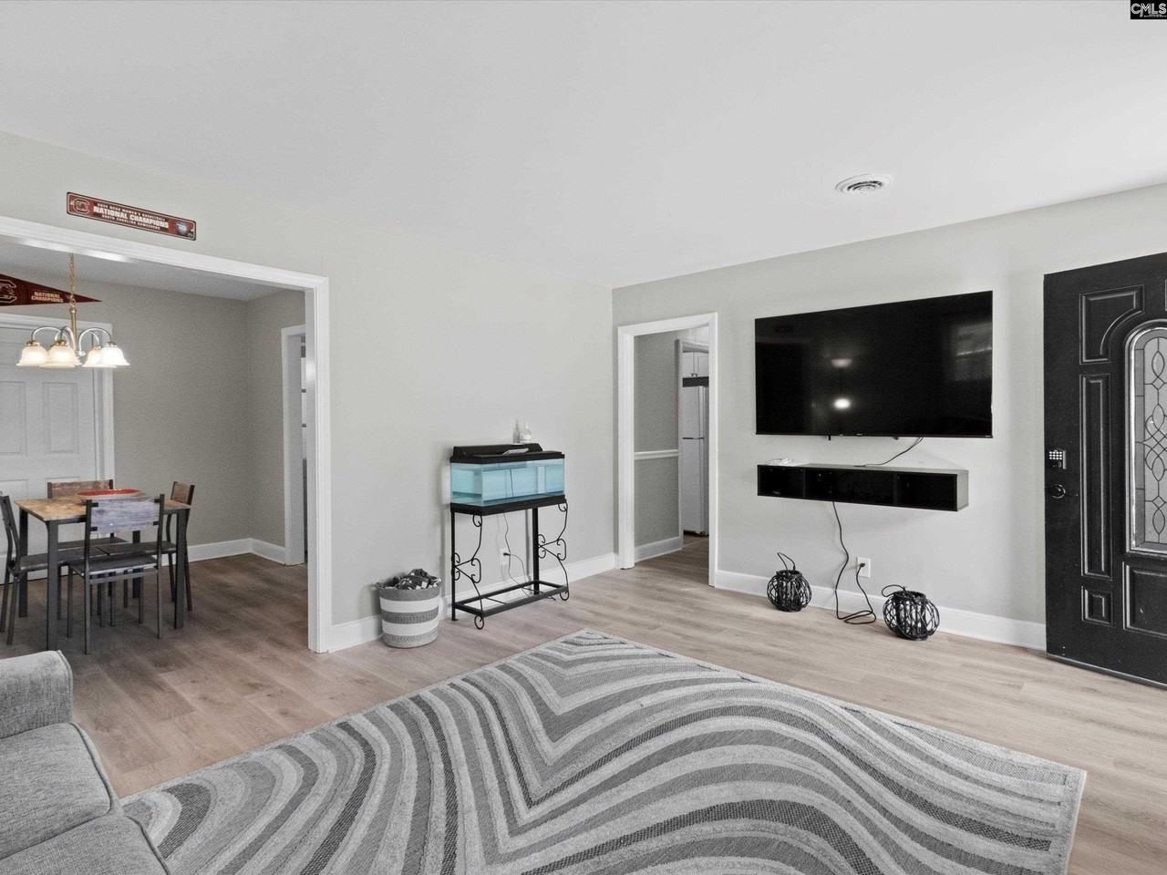 1342 Karlaney Ave - Photo 4 of 17