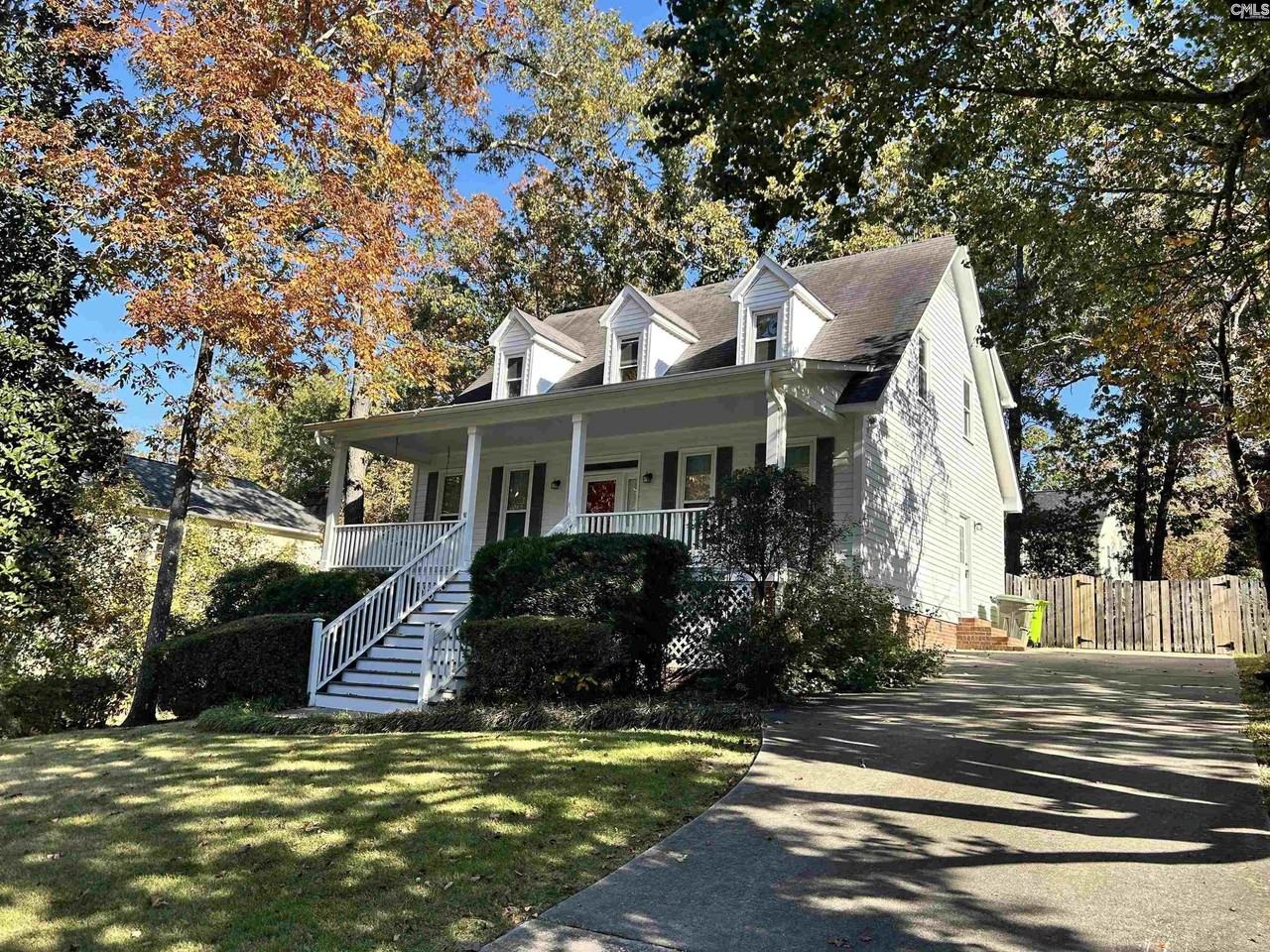 305 Dean Hall Ln - Photo 3 of 50