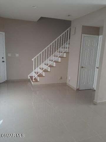 7337 Balboa Blvd Unit 5 #5 - Photo 4 of 15