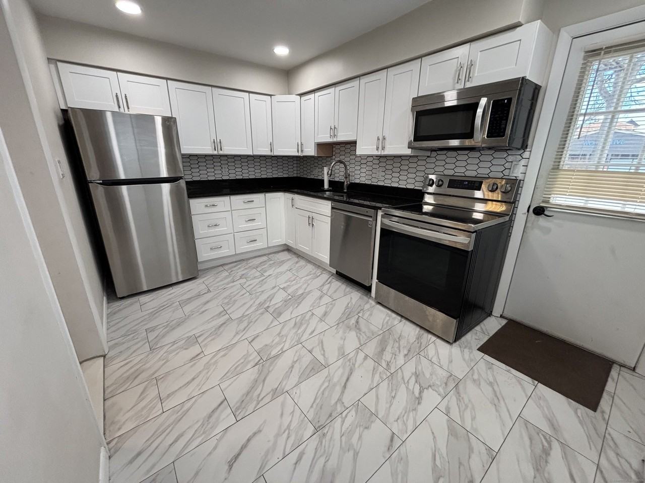 7 Arch St #1 - Photo 2 of 15