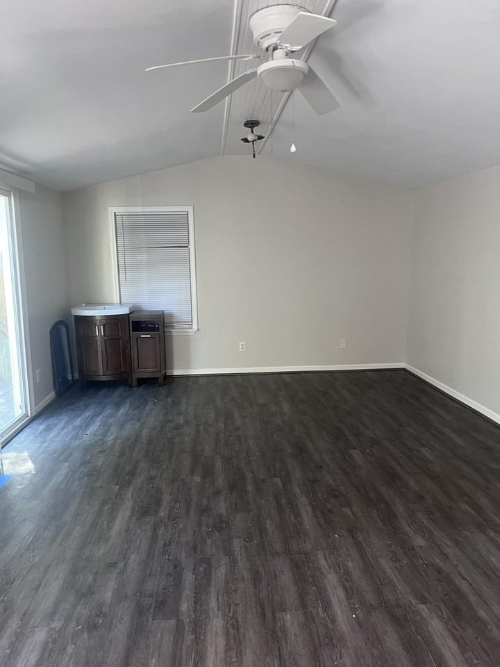 2363 Susan Dr - Photo 7 of 16