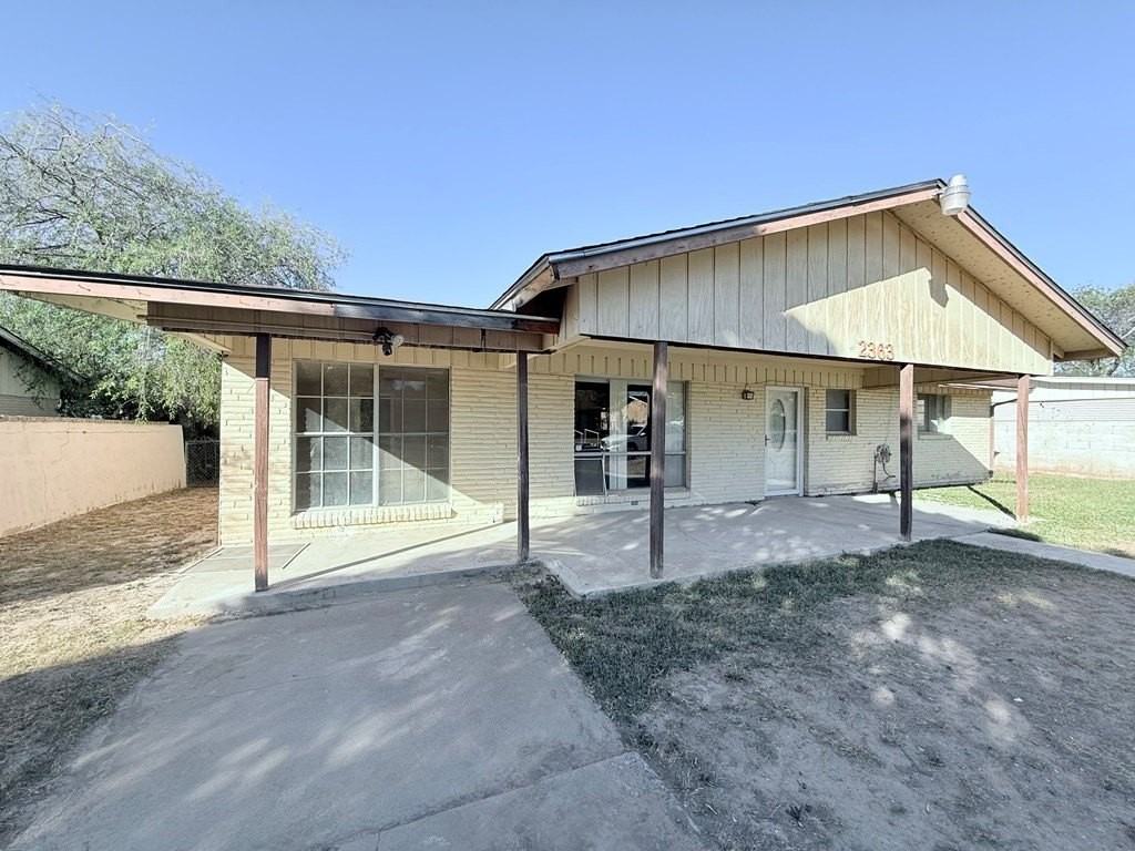 2363 Lorilee Dr - Photo 2 of 21