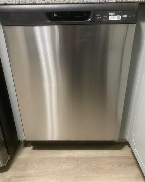 1136 Summer Brook Rd - Photo 3 of 10