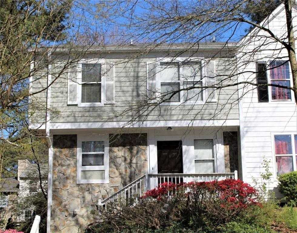 1068 Falling Water Dr Se