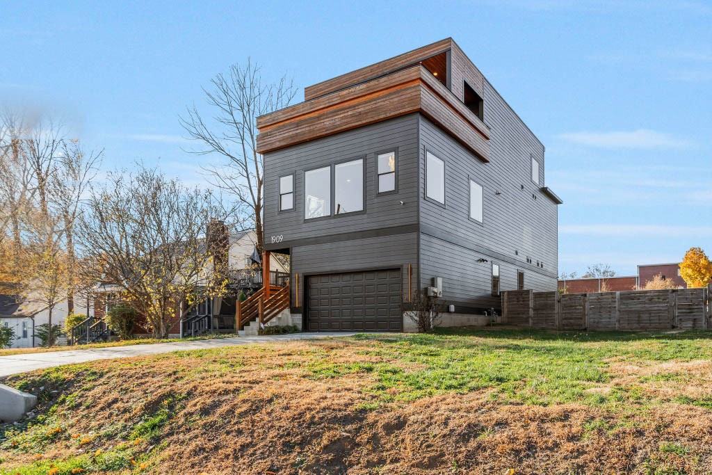 1909 Hailey Ave #1 - Photo 3 of 50