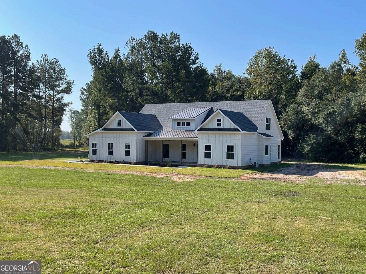 53 Jericho Ln - Photo 3 of 50