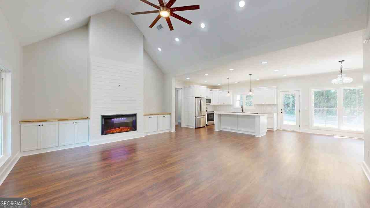 53 Jericho Ln - Photo 6 of 50