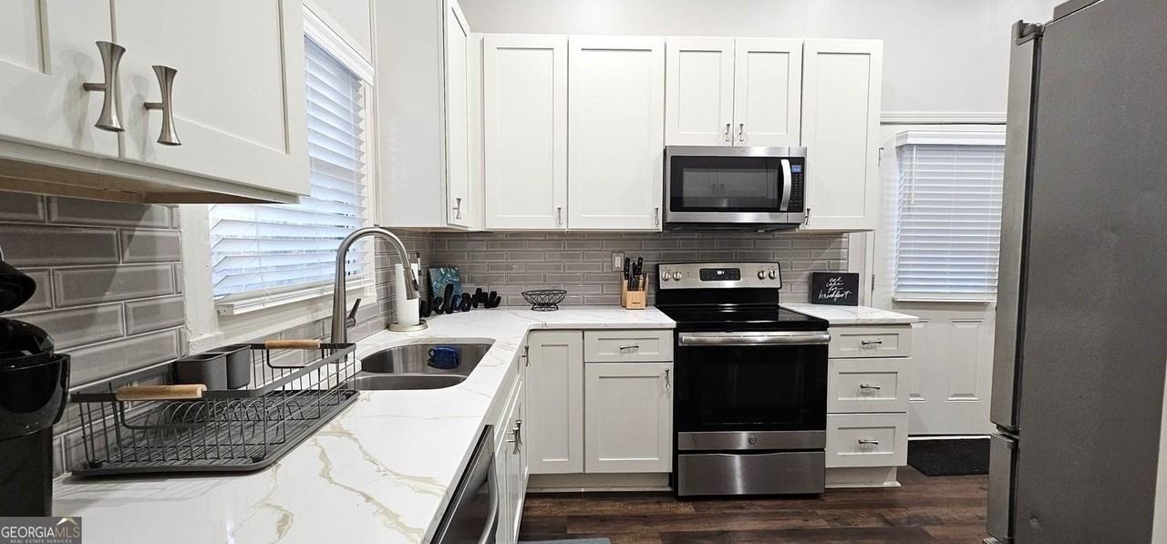 2511 Susan Ln Sw - Photo 5 of 15