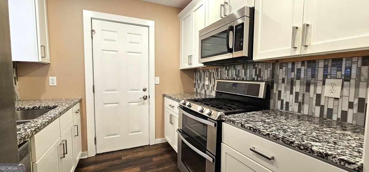 1291 Lorenzo Dr Sw - Photo 6 of 17