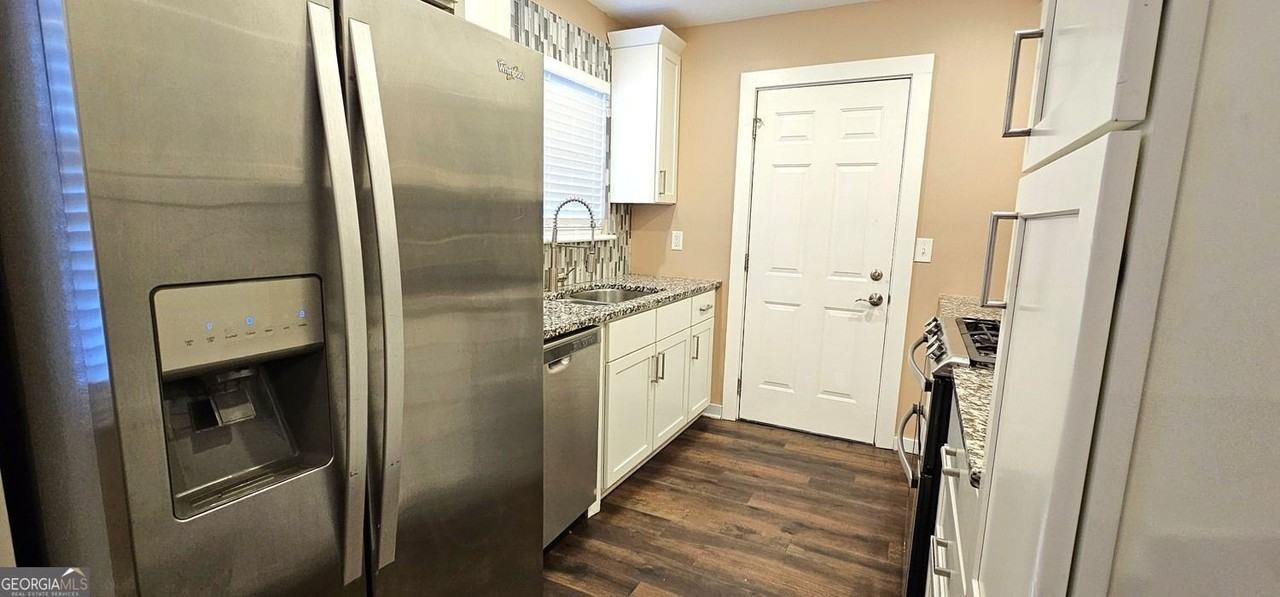 1291 Lorenzo Dr Sw - Photo 7 of 17