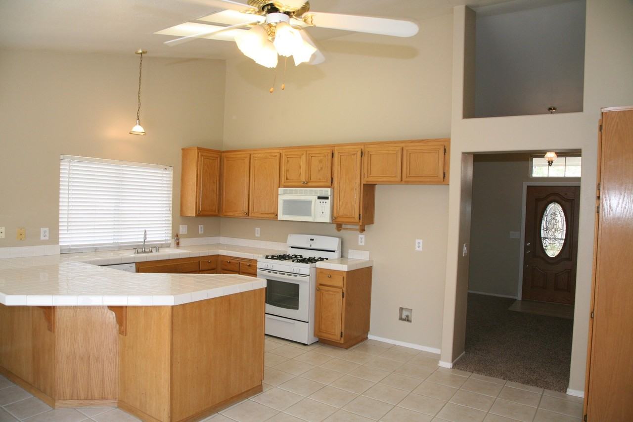 44211 Agave Cir - Photo 4 of 15