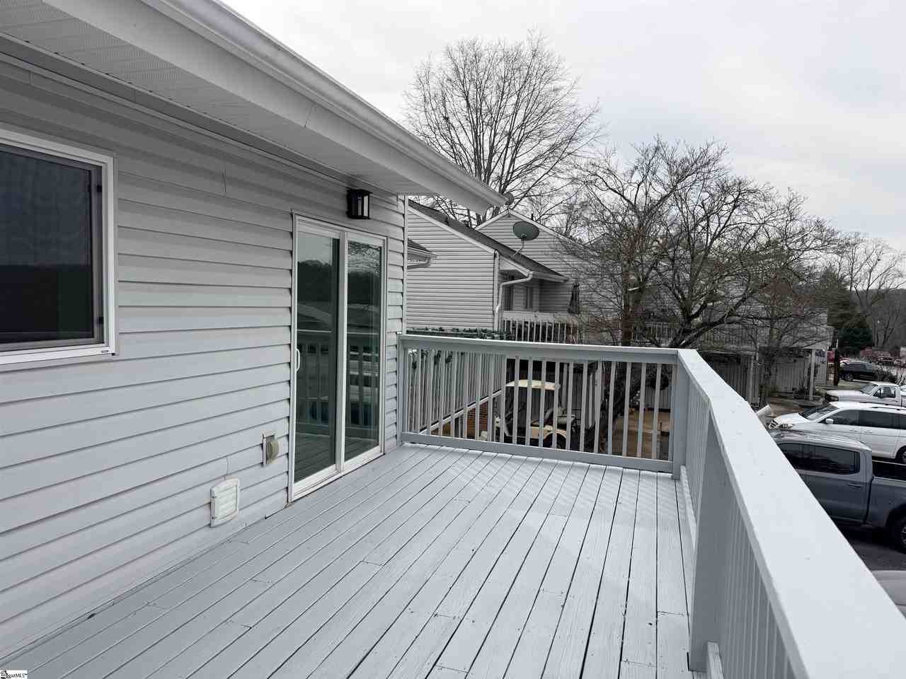 36 Spinnaker Ct - Photo 2 of 24