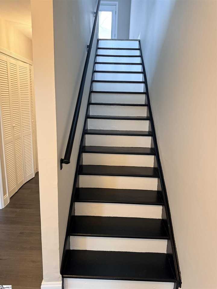 36 Spinnaker Ct - Photo 5 of 24