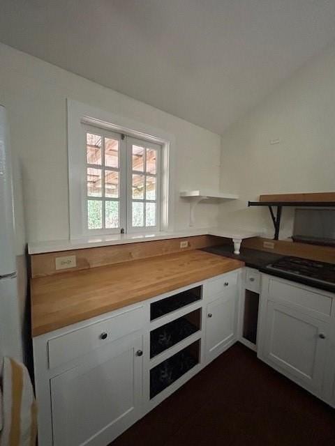 217 Pine St - Photo 6 of 16