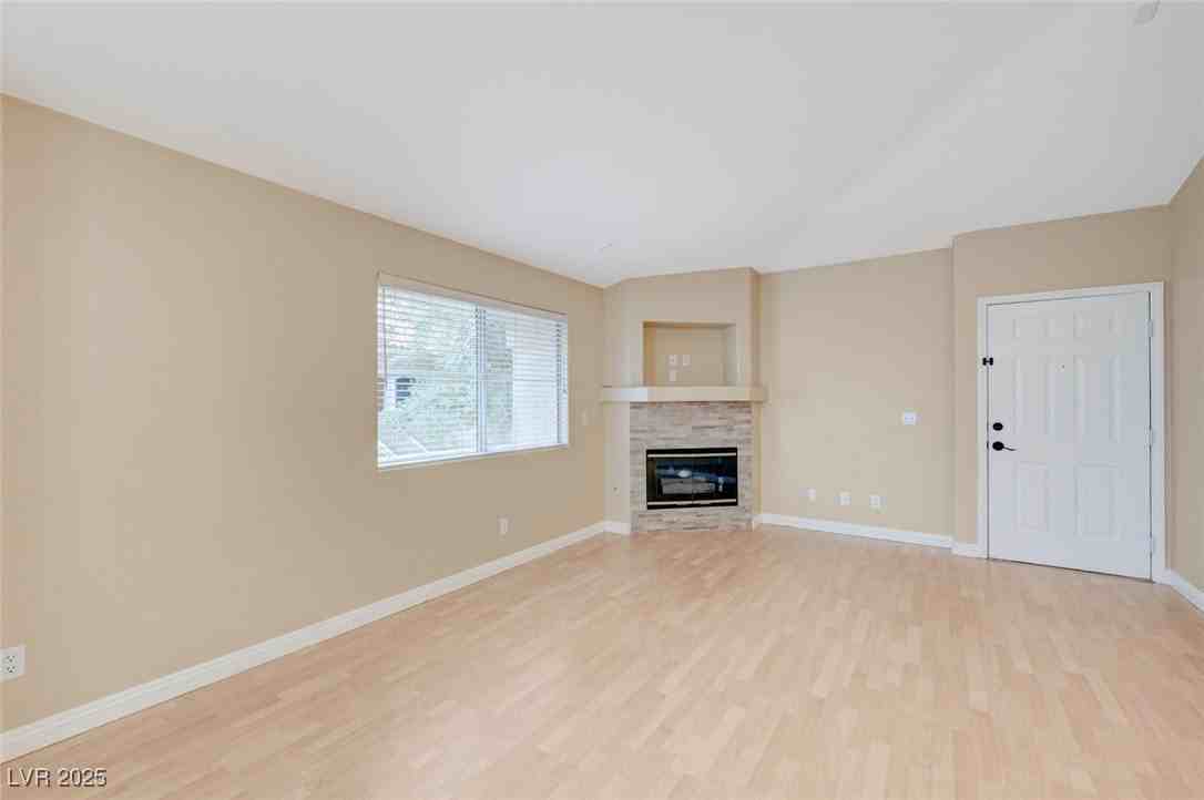 1559 Lake Placid Ter #1559 - Photo 4 of 33