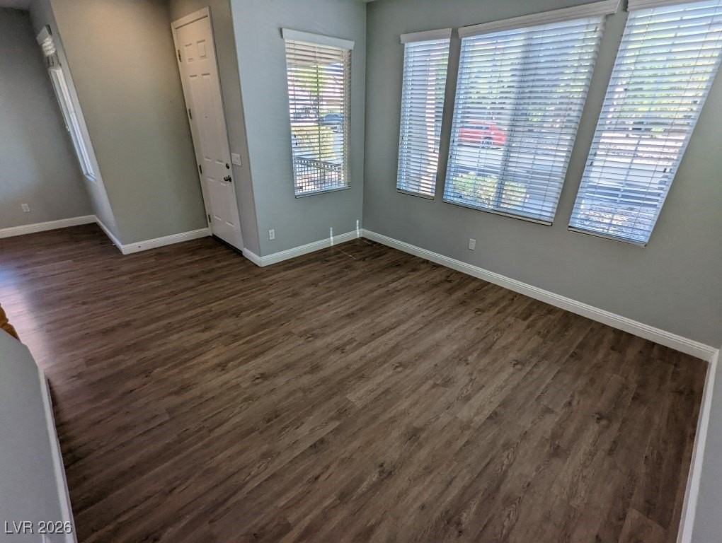 4449 Nestos Valley Ave - Photo 4 of 40