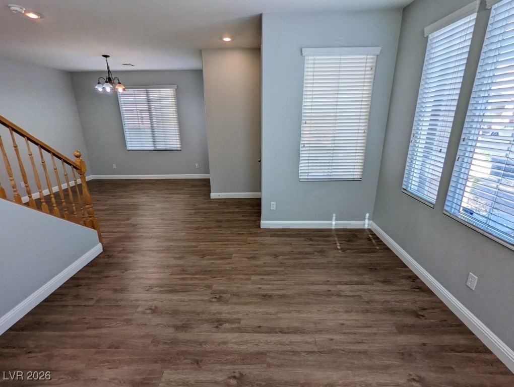 4449 Nestos Valley Ave - Photo 5 of 40