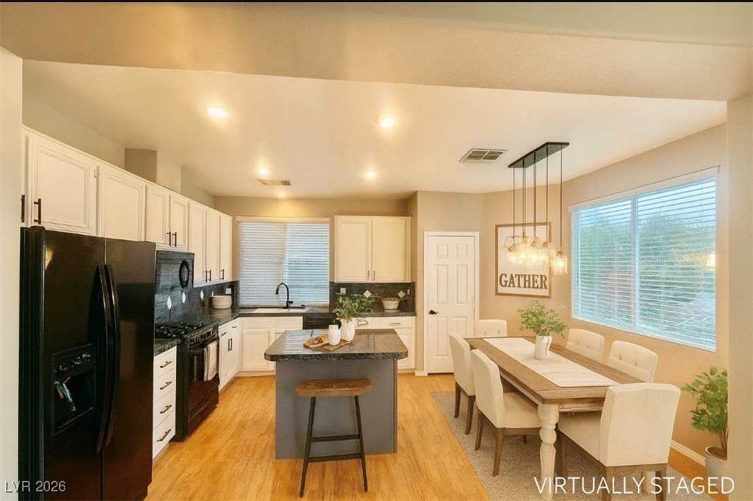 10617 Turquoise Valley Dr - Photo 3 of 15