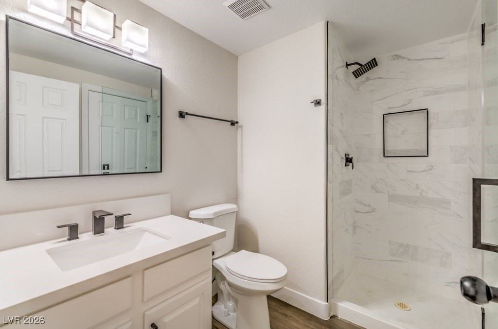 290 Francisco St - Photo 5 of 35