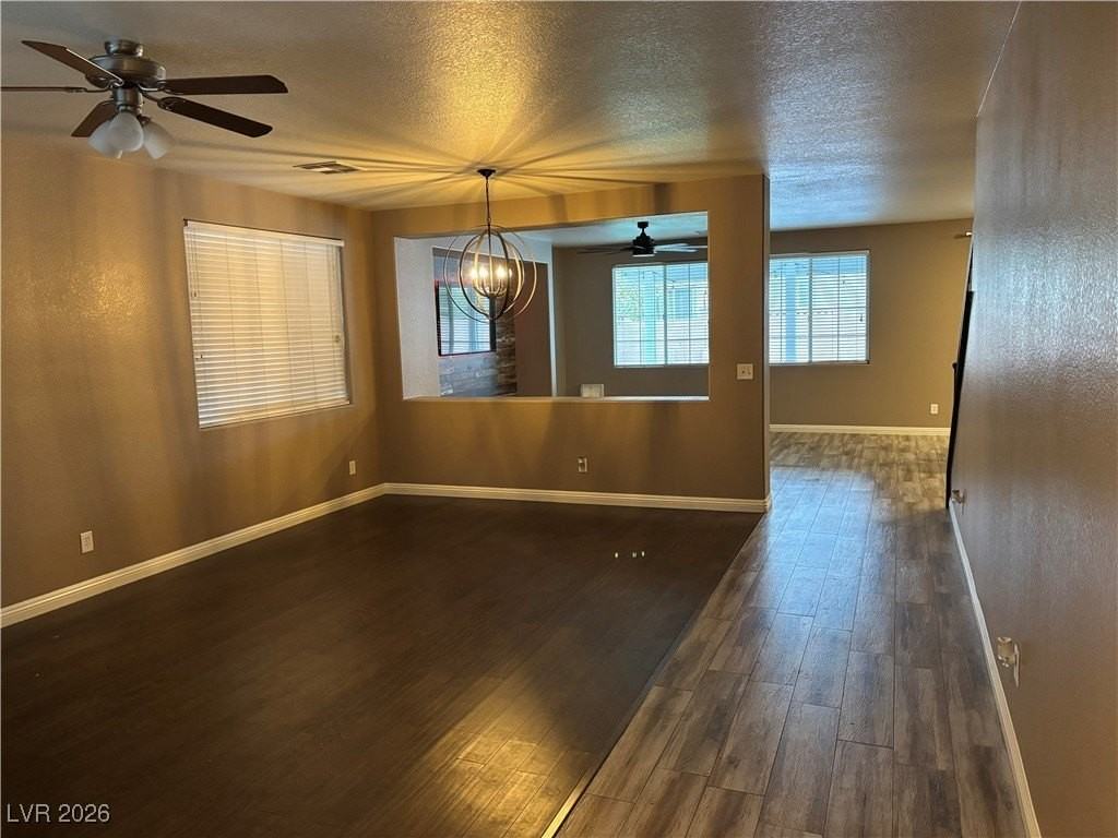 1104 Plumstead St - Photo 3 of 28