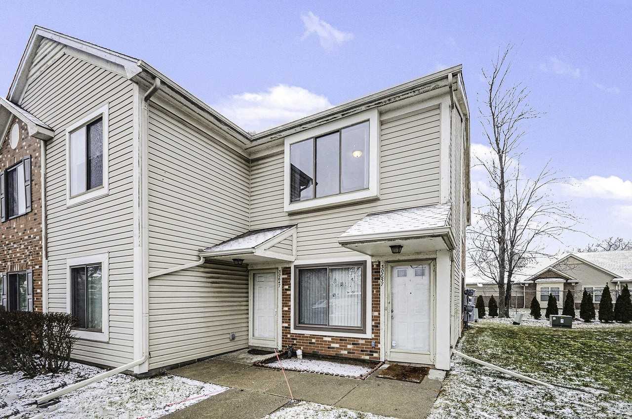 30657 Hidden Pines Ln - Photo 2 of 17