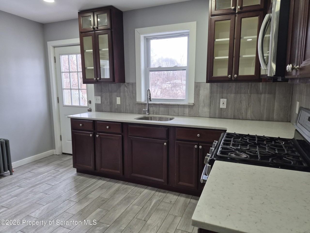 124 Willow St Unit 1 #1 - Photo 2 of 33