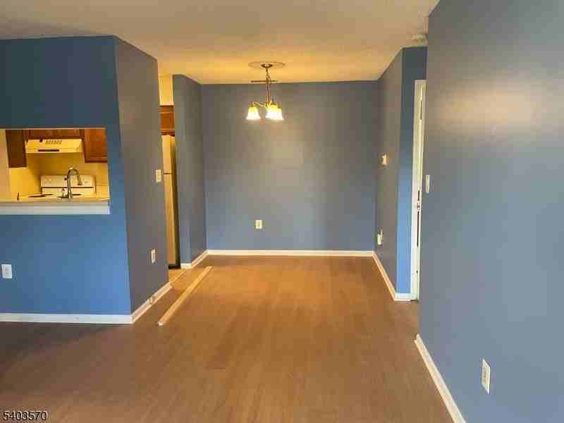 2107 Ravens Crest Dr - Photo 2 of 8