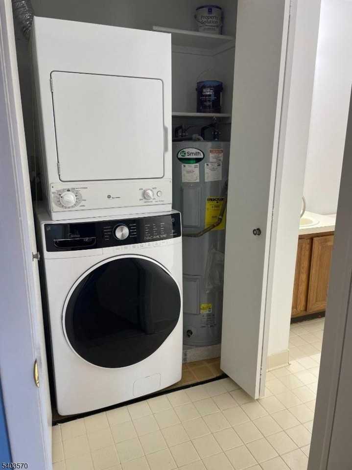 2107 Ravens Crest Dr - Photo 6 of 8