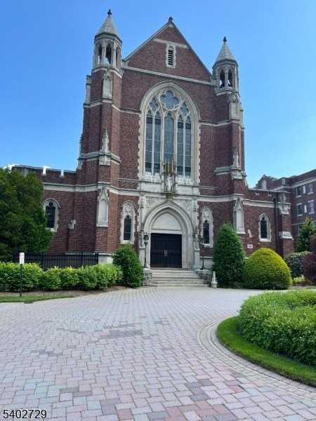 5401 Rio Vista Dr - Photo 2 of 25