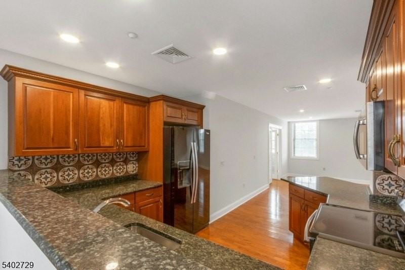 5401 Rio Vista Dr - Photo 6 of 25