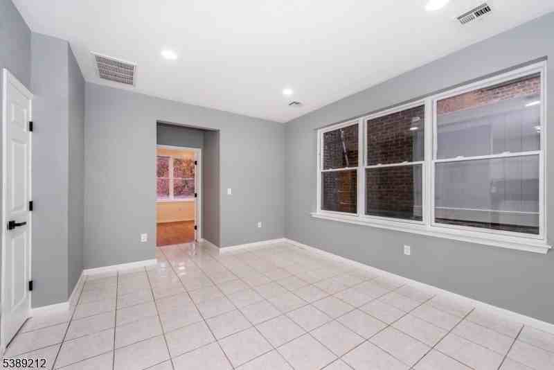 1878 Springfield Ave #2B - Photo 7 of 13