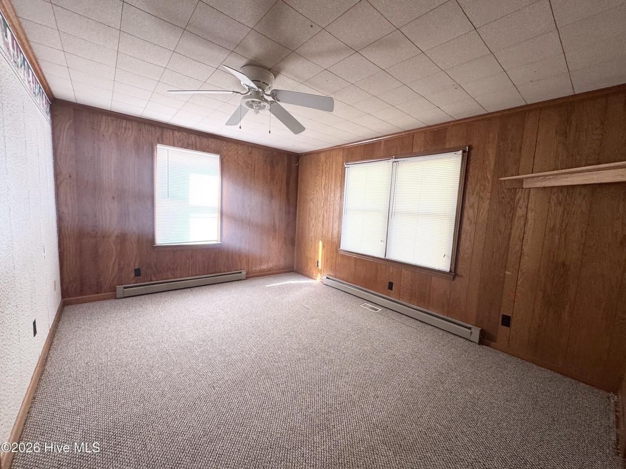 108 Jennings Dr Unit B #B - Photo 2 of 9