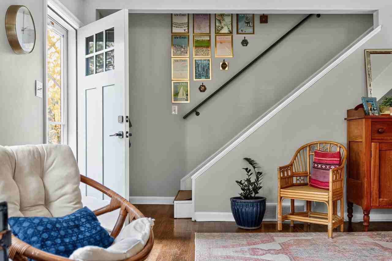 1729 Appomattox Rd - Photo 4 of 29