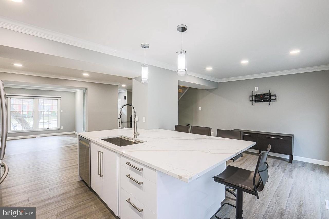 2734 Quarry Heights Way - Photo 6 of 25