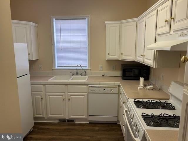 7317 Jubilee Cir - Photo 4 of 18