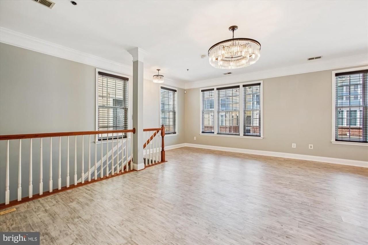 7141 Huntley Creek Pl - Photo 6 of 27