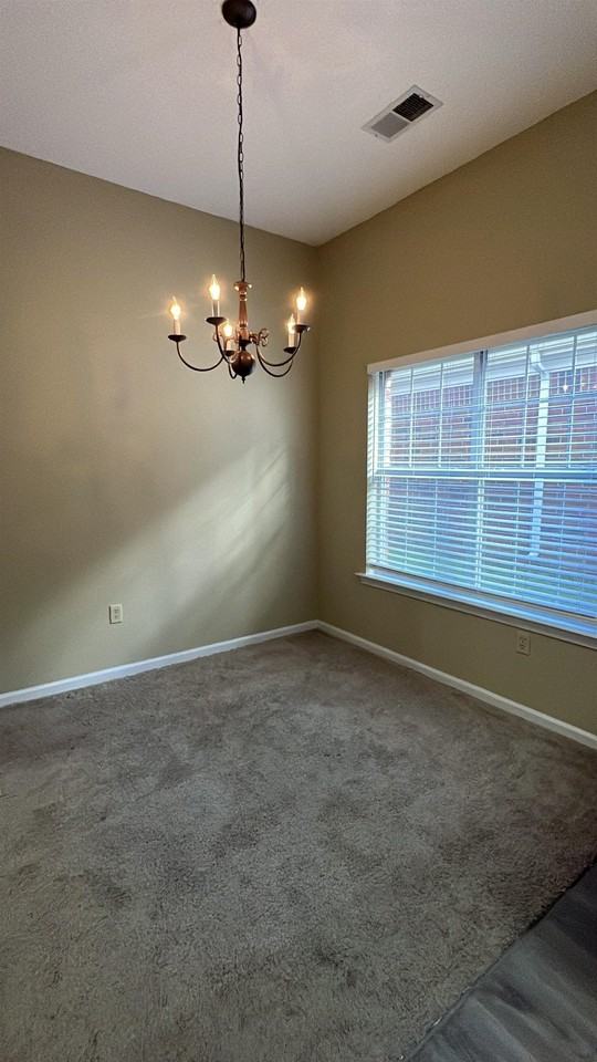 2777 Virginia Woods Pl - Photo 5 of 8