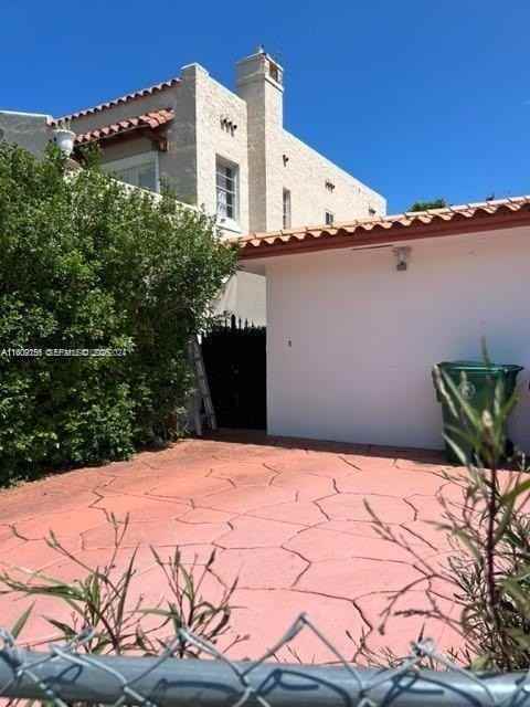 1101 Sw 17th Ave - Photo 6 of 50