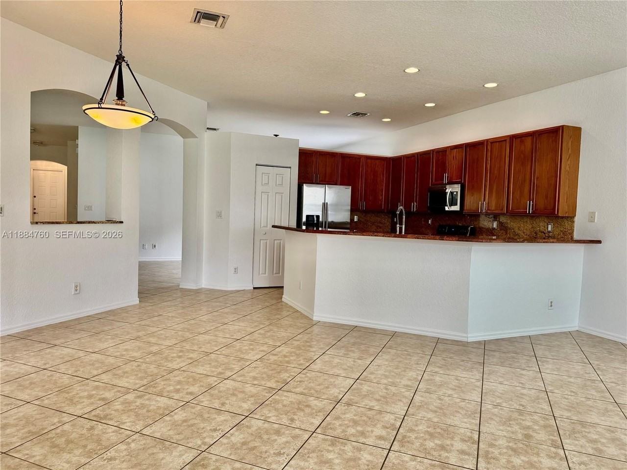 4321 W Whitewater Ave #0 - Photo 6 of 32