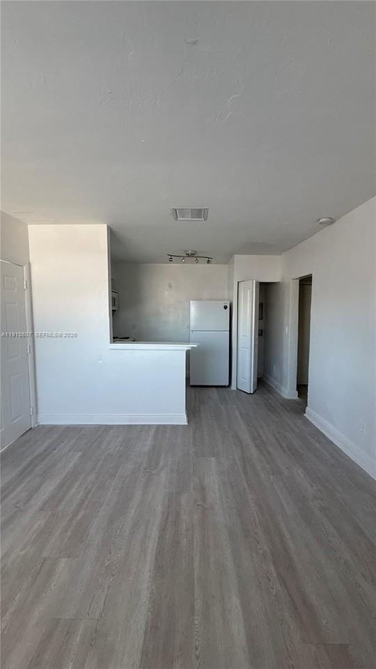 1070 Ne 80th St #1 - Photo 2 of 10