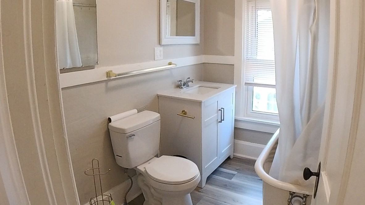 614 W 26th St #B - Photo 6 of 10