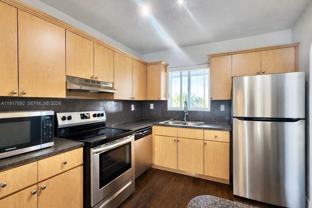 980 Ne 170th St #204 - Photo 1 of 1