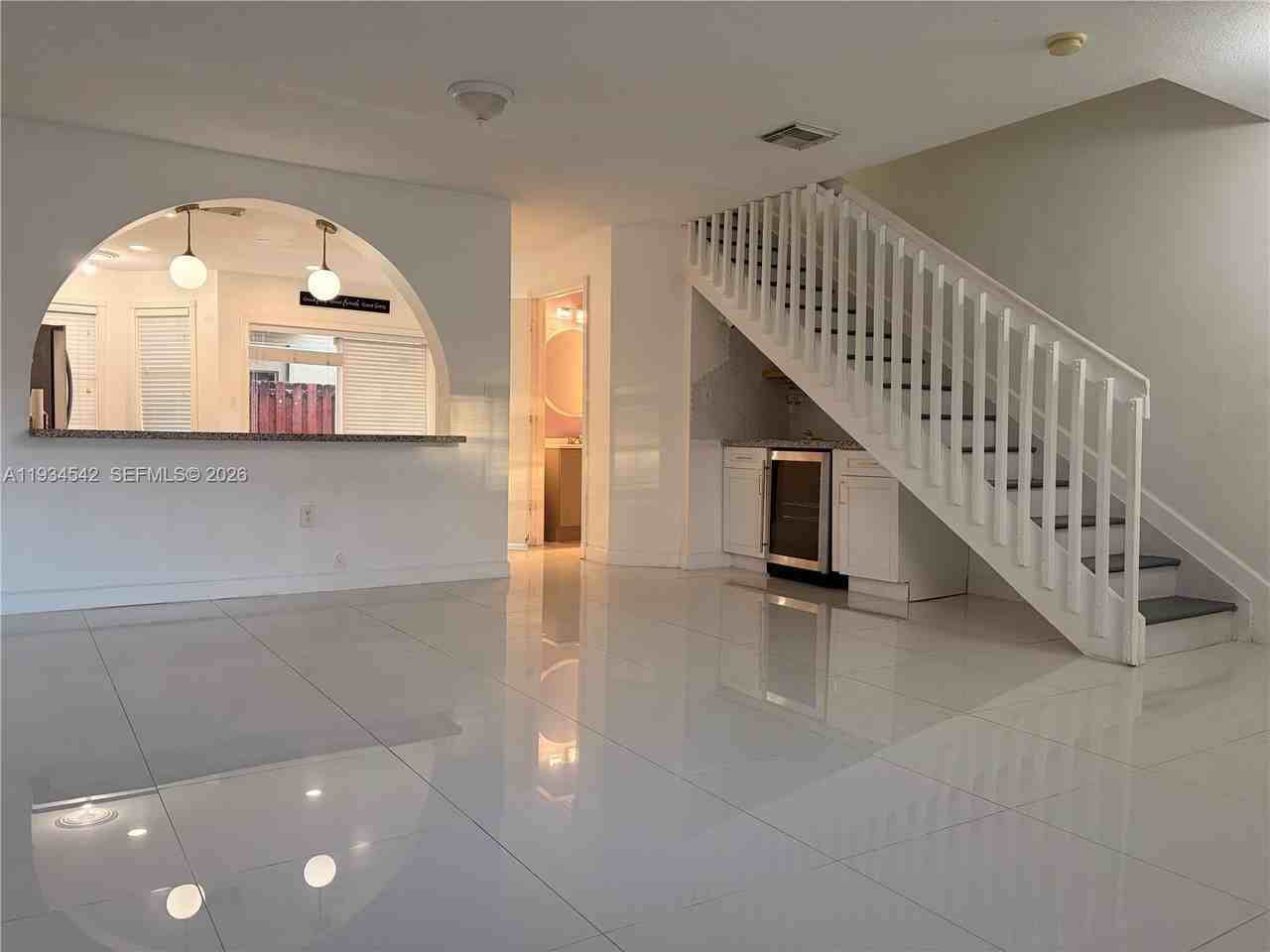 7075 Nw 173rd Dr #1405 - Photo 2 of 33