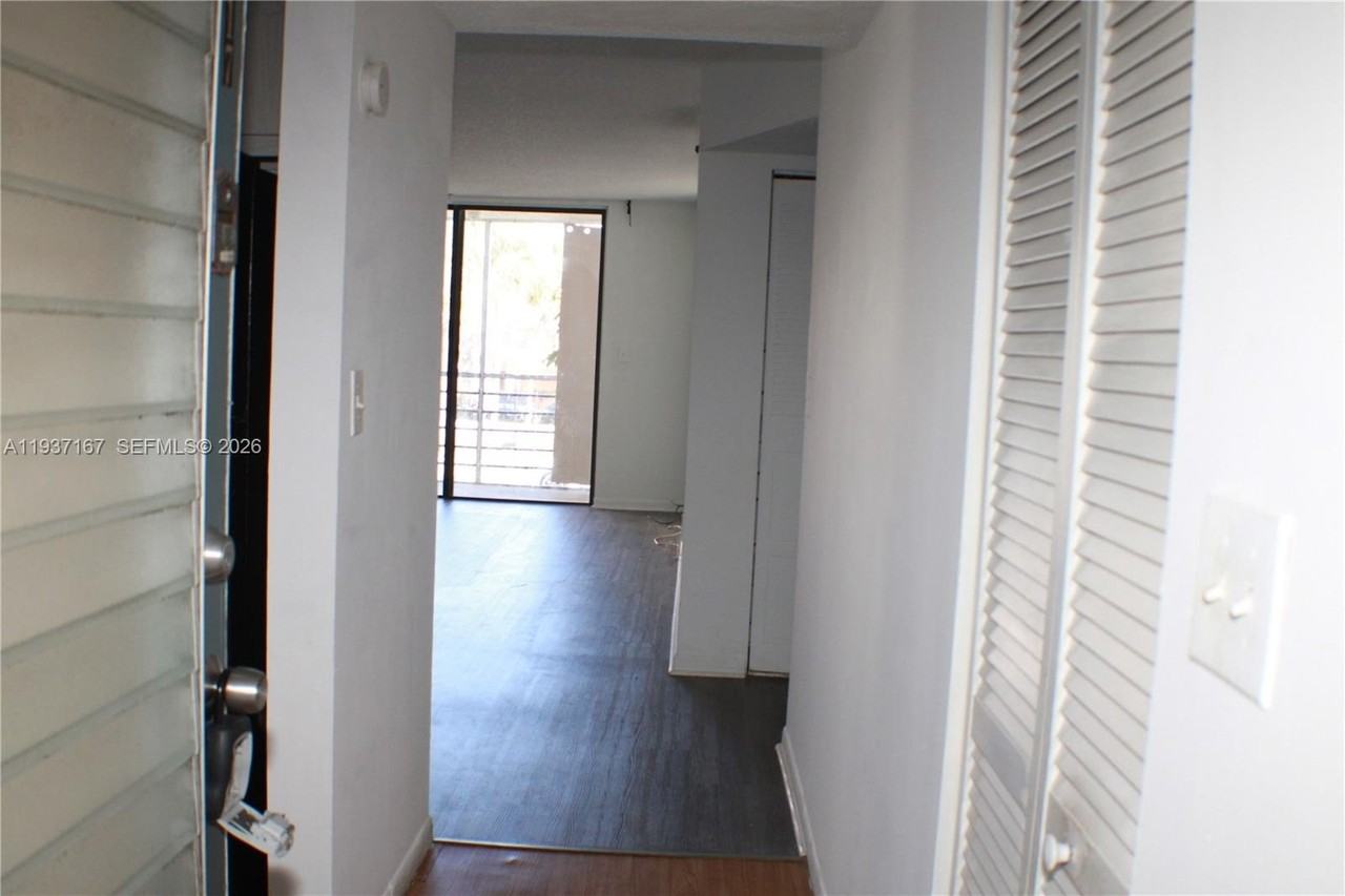 1830 Sw 81st Ave #4217 - Photo 5 of 15