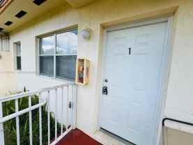 1330 Nw 5th St #1 - Photo 1 of 1